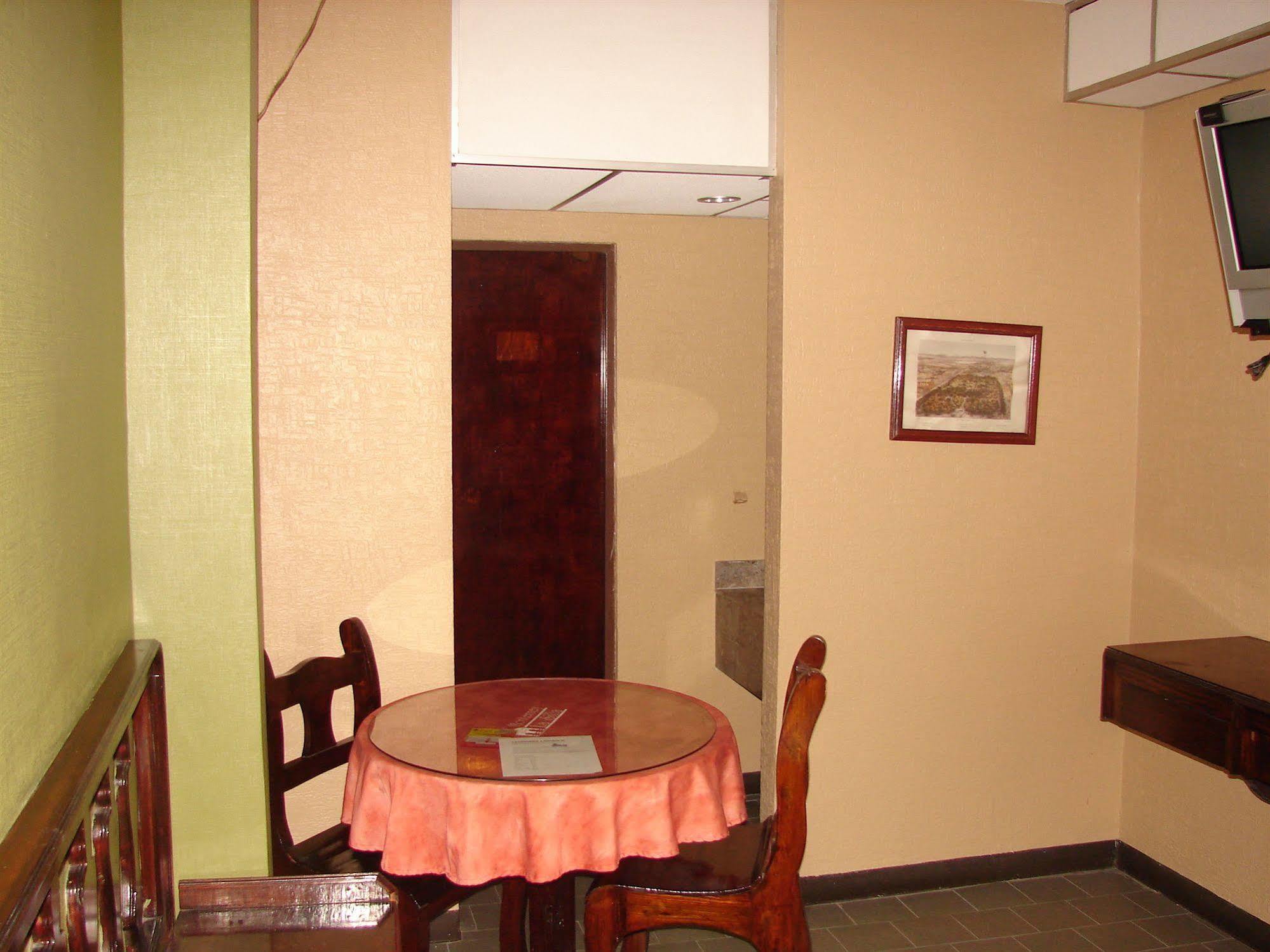 Hotel La Silla Monterrey Exterior photo